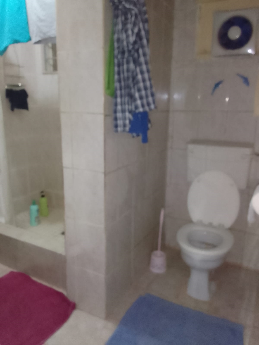 7 Bedroom Property for Sale in Selection Park Gauteng