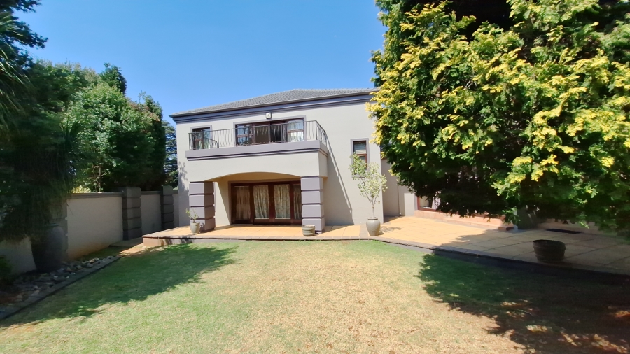 6 Bedroom Property for Sale in Bedfordview Gauteng