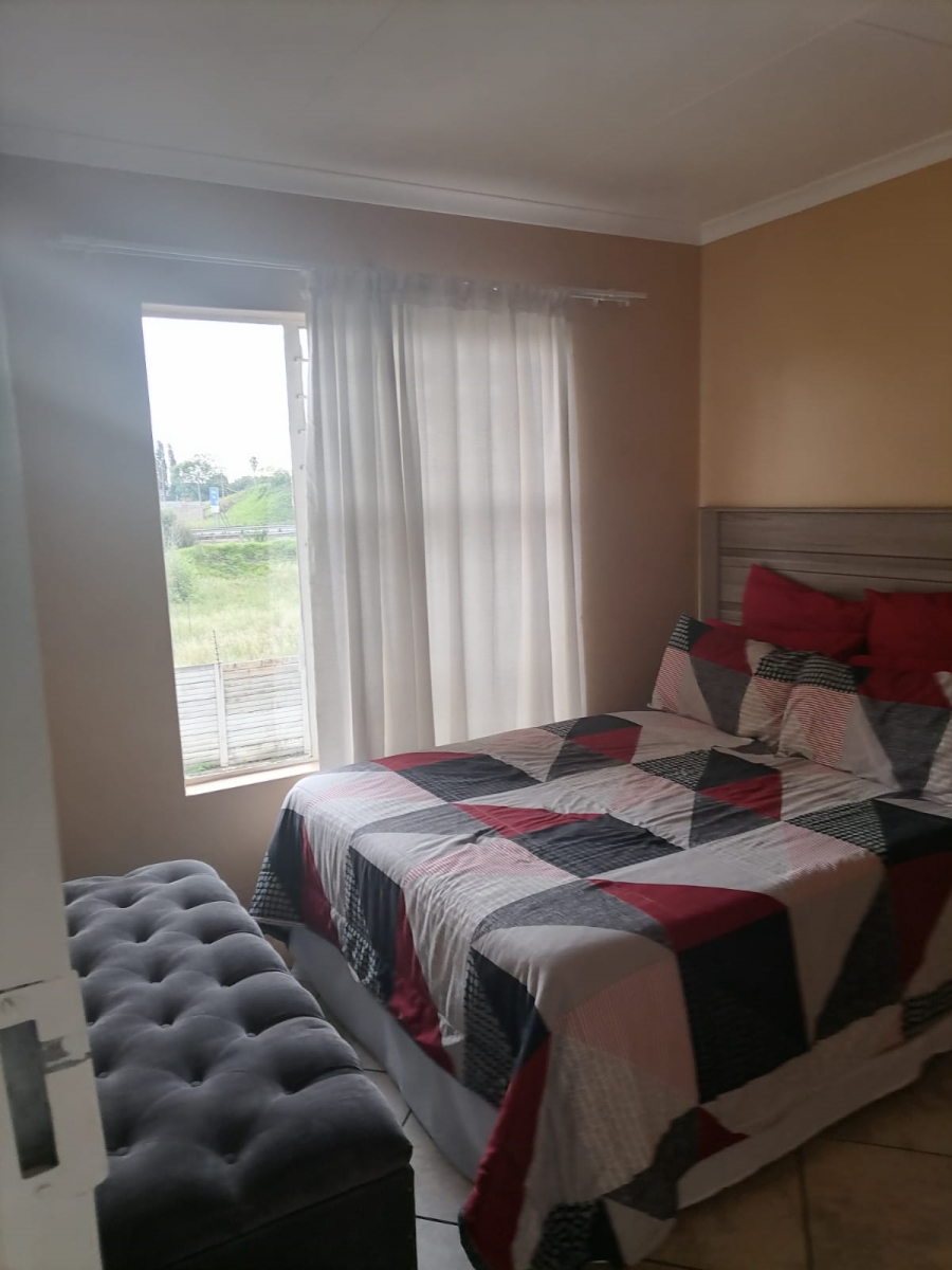 To Let 2 Bedroom Property for Rent in Denneoord Gauteng