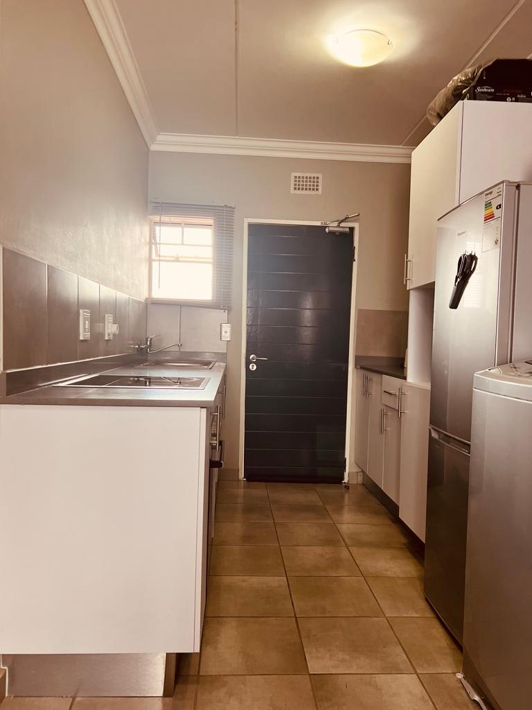 2 Bedroom Property for Sale in Fleurhof Gauteng