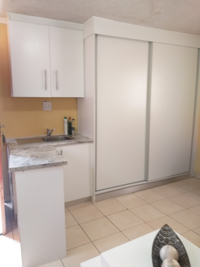 To Let 1 Bedroom Property for Rent in Doornkop Gauteng