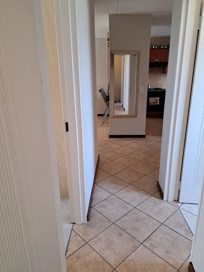 2 Bedroom Property for Sale in Halfway Gardens Gauteng