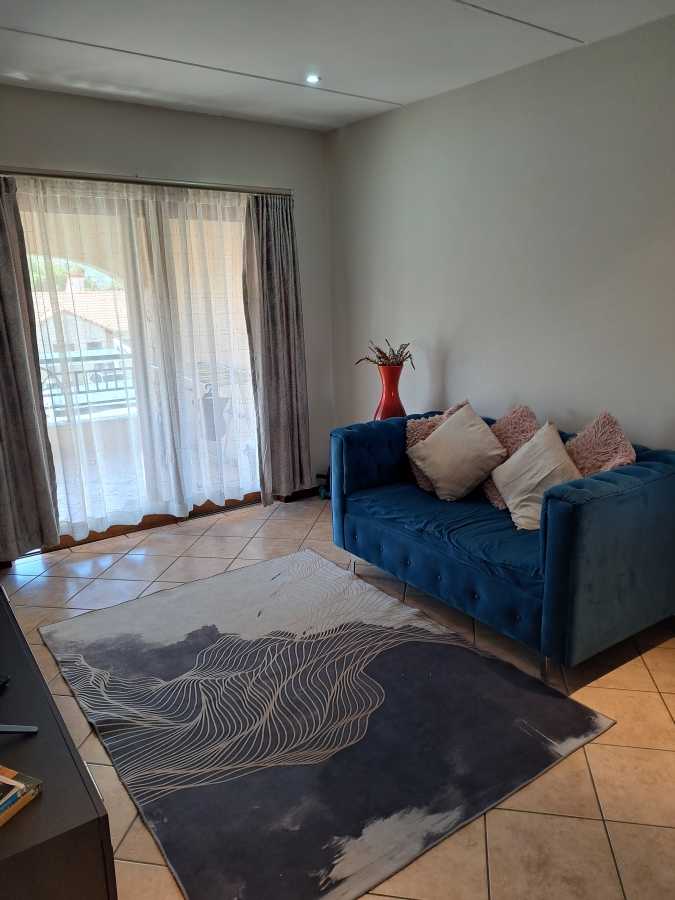 2 Bedroom Property for Sale in Halfway Gardens Gauteng