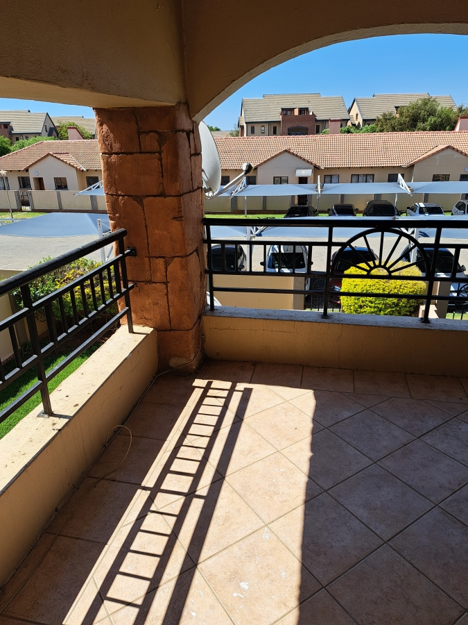 2 Bedroom Property for Sale in Halfway Gardens Gauteng