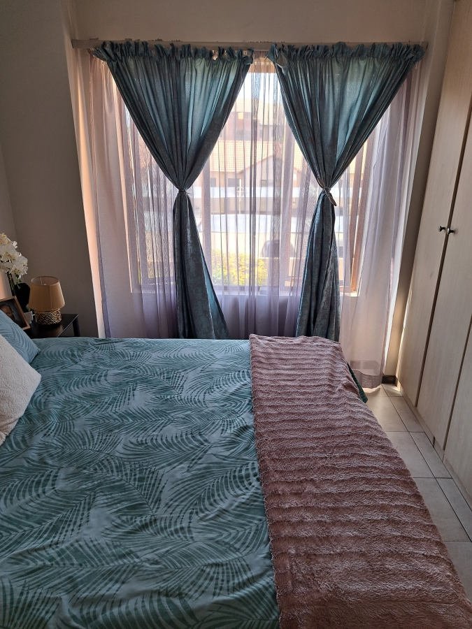 2 Bedroom Property for Sale in Halfway Gardens Gauteng