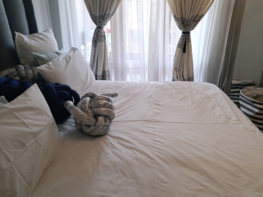 2 Bedroom Property for Sale in Vorna Valley Gauteng