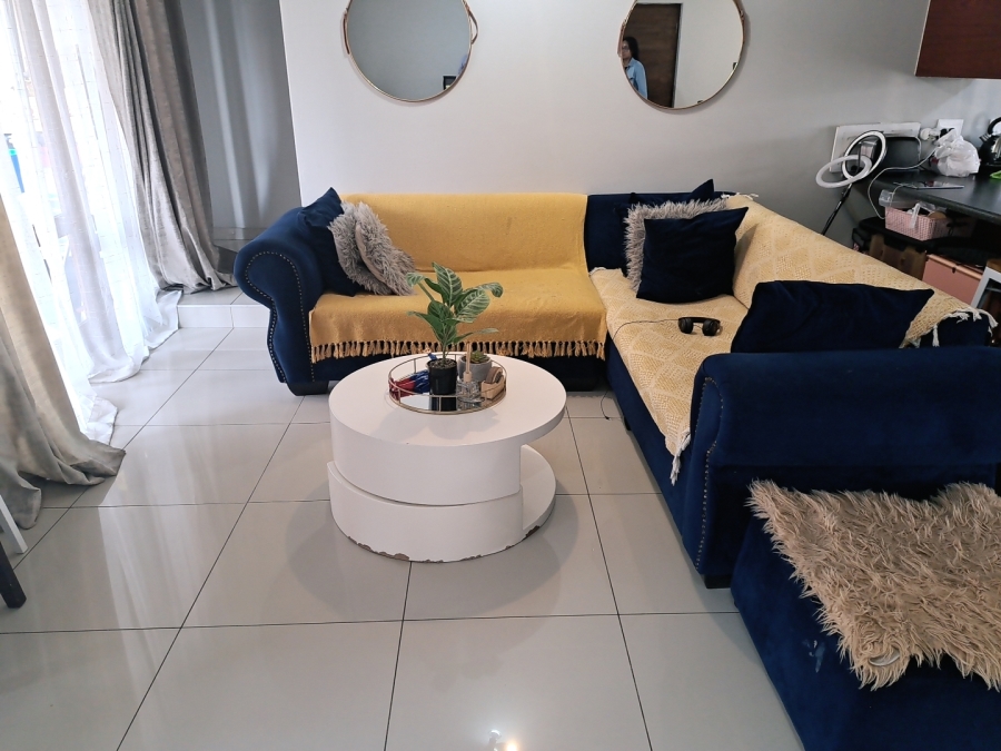 2 Bedroom Property for Sale in Vorna Valley Gauteng