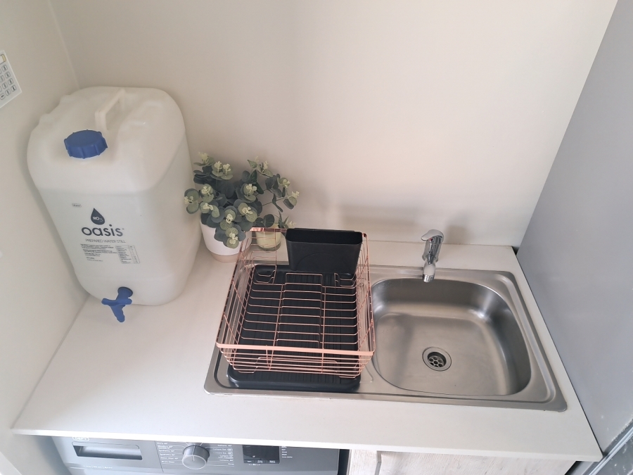 0 Bedroom Property for Sale in Grand Central Gauteng