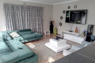 4 Bedroom Property for Sale in Three Rivers East Gauteng