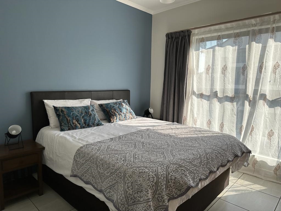 To Let 2 Bedroom Property for Rent in Waterfall Gauteng