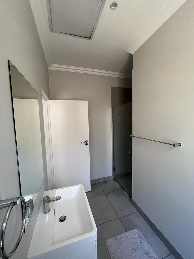 3 Bedroom Property for Sale in Bryanston Gauteng