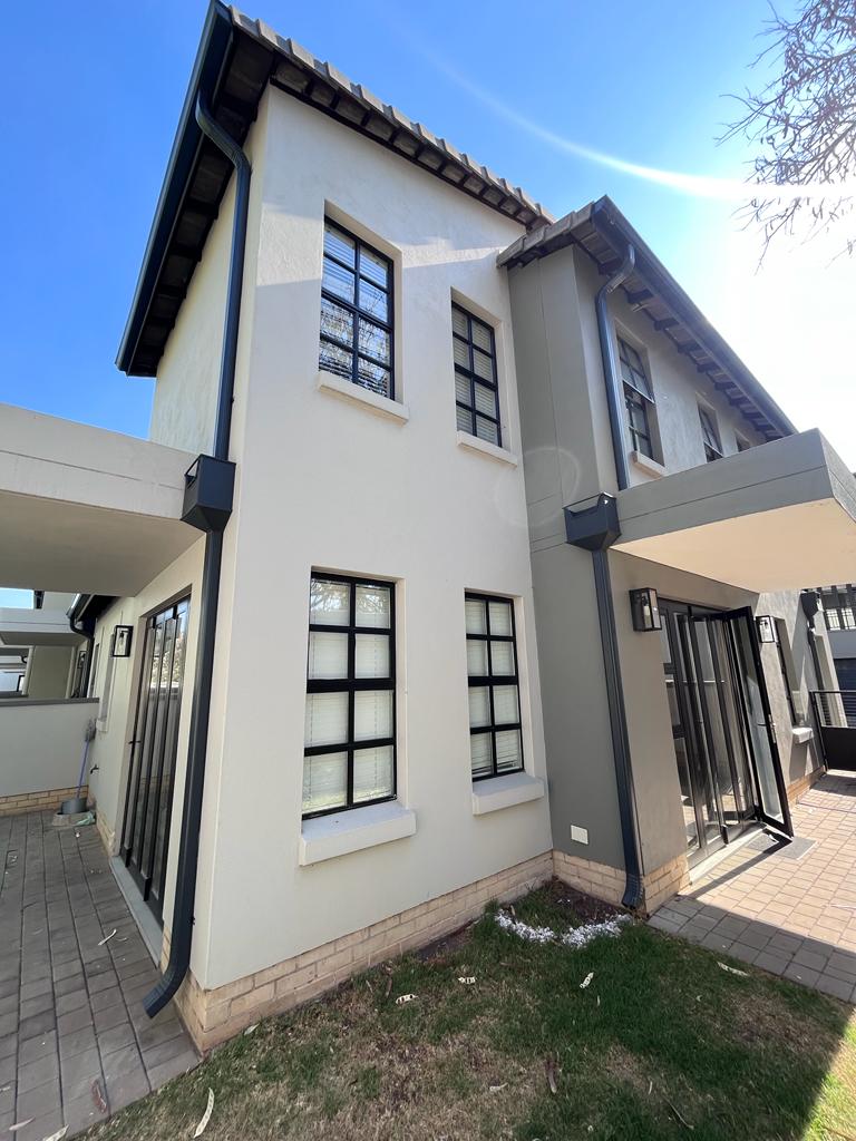 3 Bedroom Property for Sale in Bryanston Gauteng