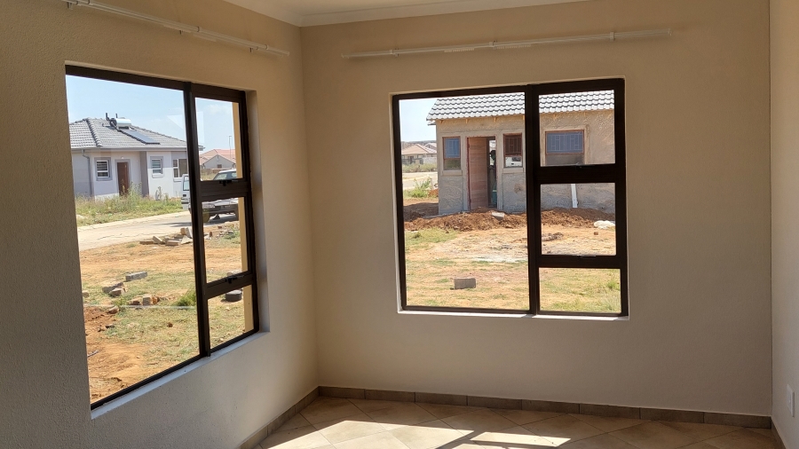 3 Bedroom Property for Sale in Windmill Park Gauteng