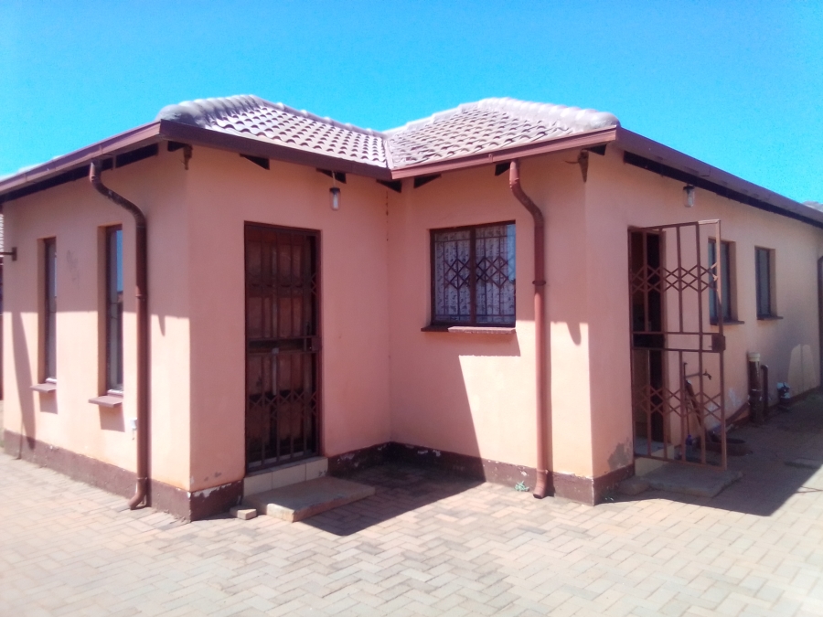 3 Bedroom Property for Sale in The Orchards Gauteng