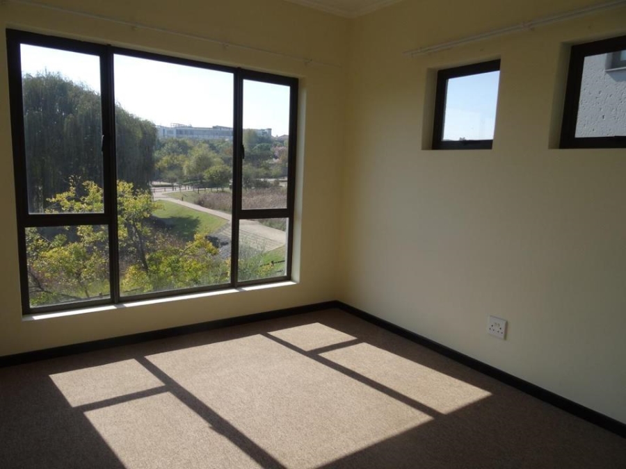 2 Bedroom Property for Sale in Fourways Gauteng