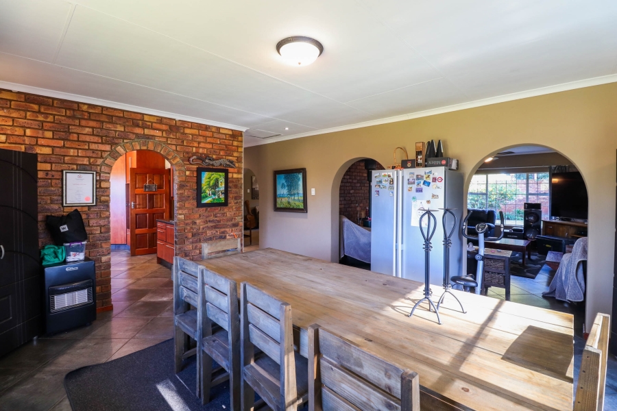 4 Bedroom Property for Sale in Bredell Gauteng