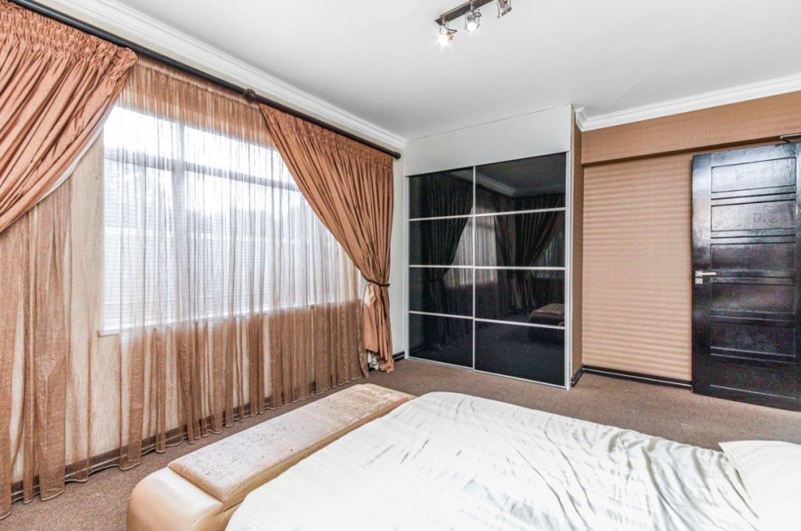 4 Bedroom Property for Sale in Killarney Gauteng