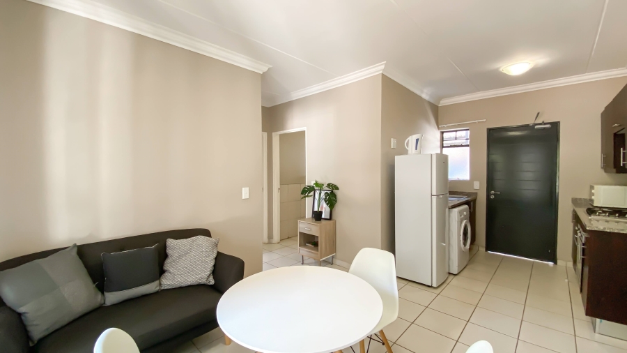 To Let 2 Bedroom Property for Rent in South Hills Gauteng