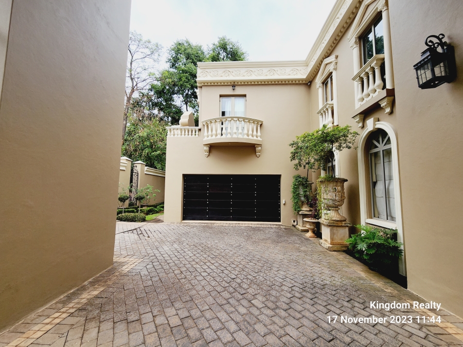 5 Bedroom Property for Sale in Waterkloof Gauteng