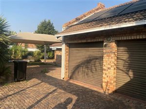 3 Bedroom Property for Sale in Marais Steyn Park Gauteng