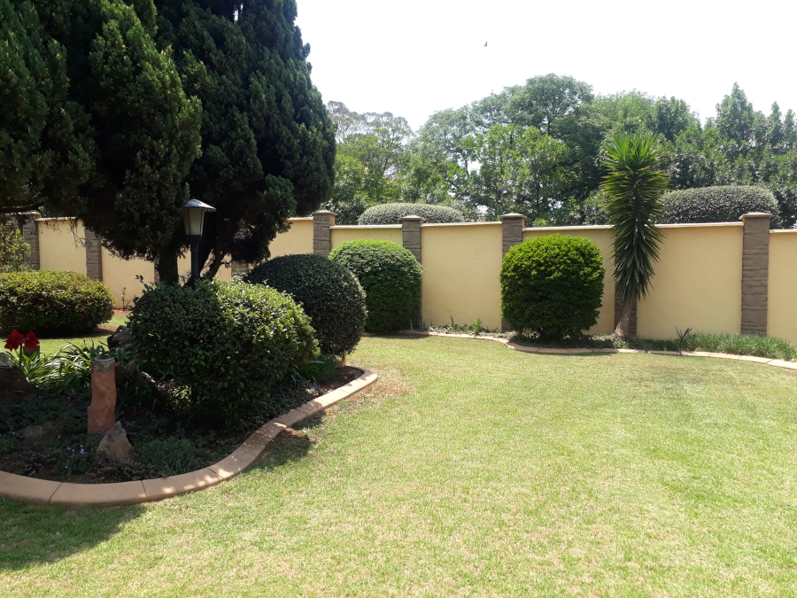 3 Bedroom Property for Sale in Hurlyvale Gauteng