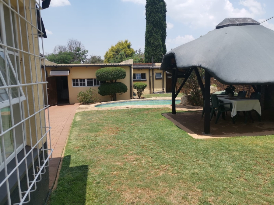 3 Bedroom Property for Sale in Hurlyvale Gauteng