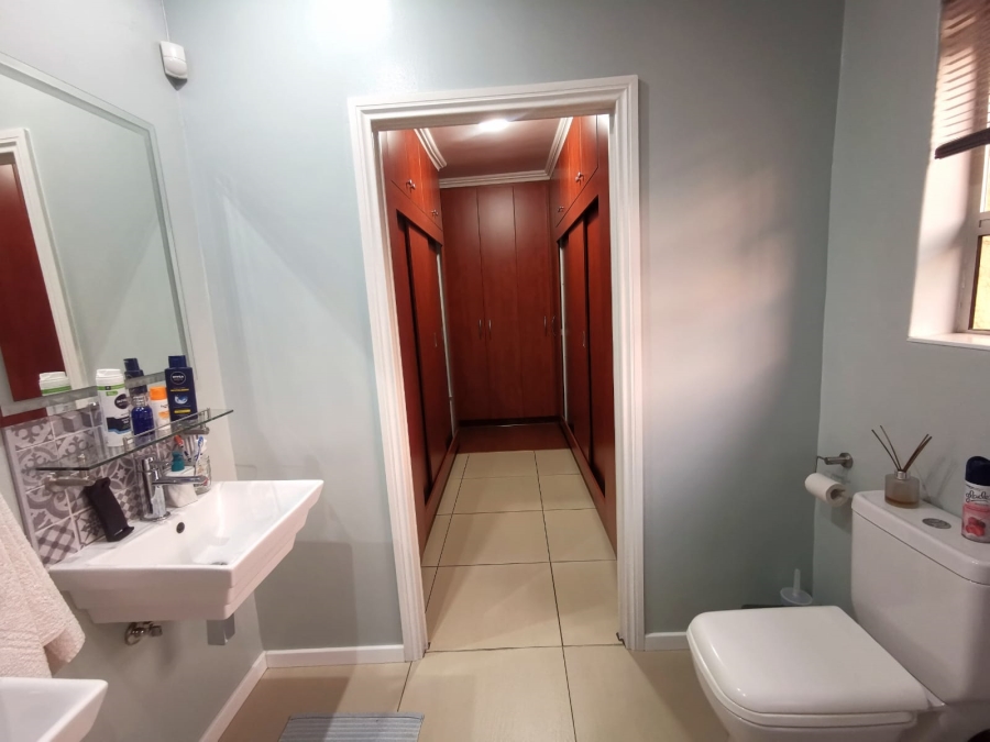 3 Bedroom Property for Sale in Hurlyvale Gauteng