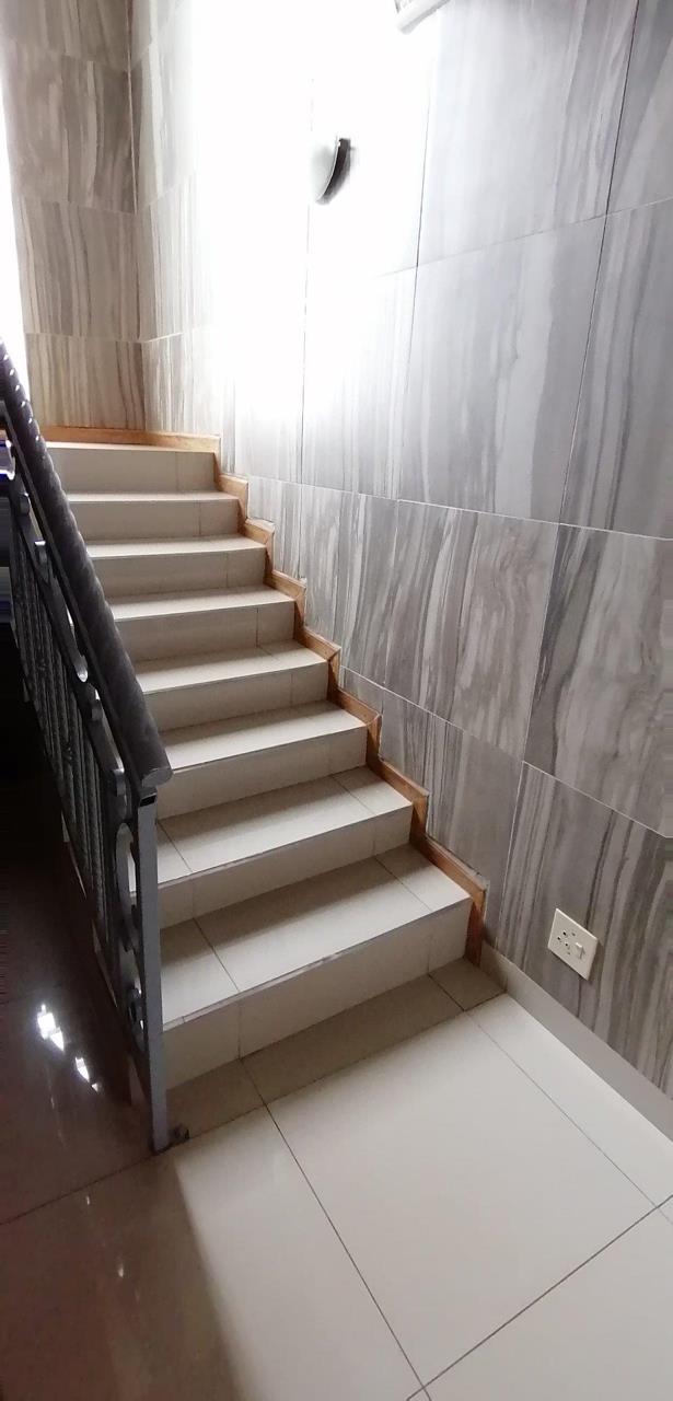 5 Bedroom Property for Sale in The Orchards Gauteng