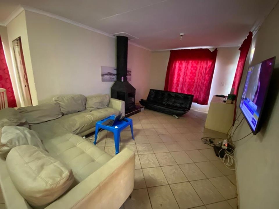 3 Bedroom Property for Sale in The Orchards Gauteng