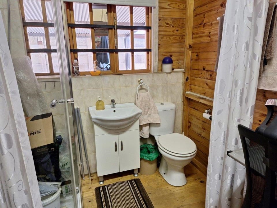 7 Bedroom Property for Sale in Annlin Gauteng