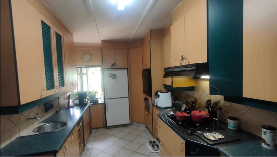 7 Bedroom Property for Sale in Annlin Gauteng