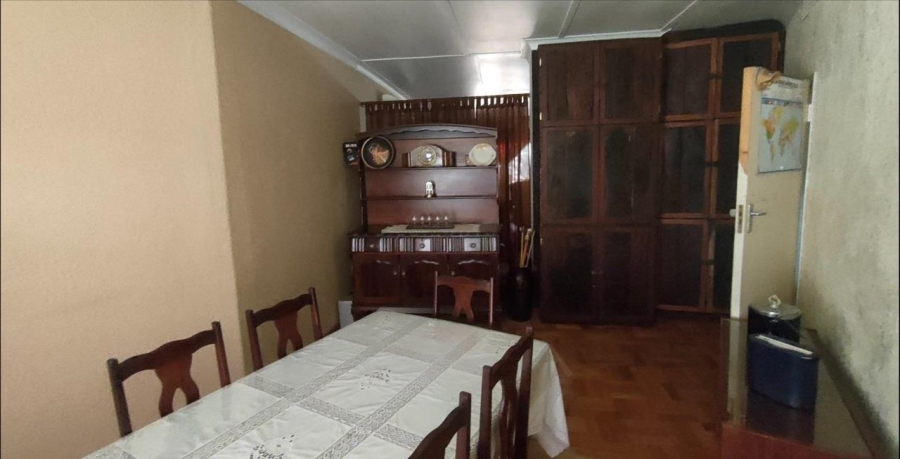 7 Bedroom Property for Sale in Annlin Gauteng