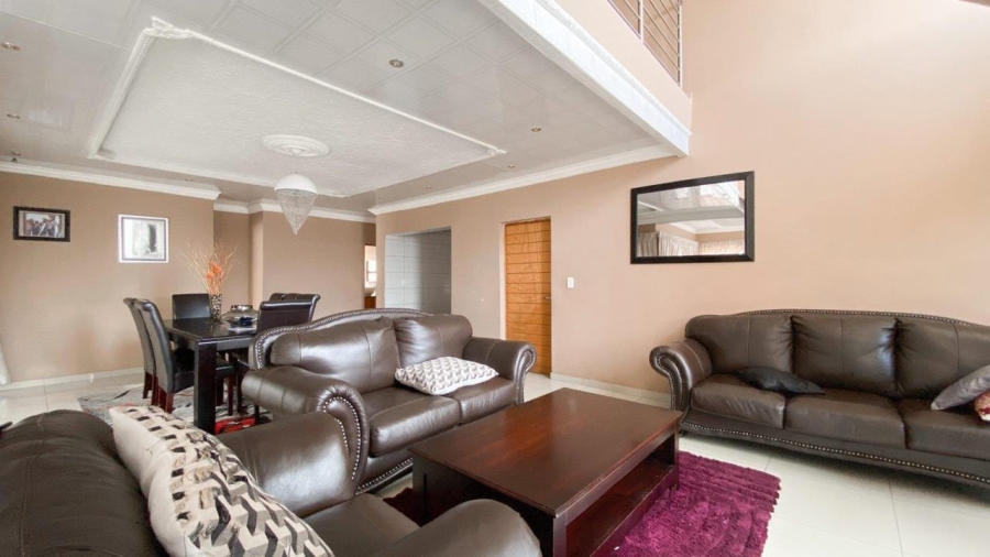 4 Bedroom Property for Sale in The Orchards Gauteng