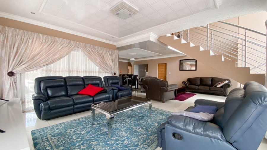 4 Bedroom Property for Sale in The Orchards Gauteng