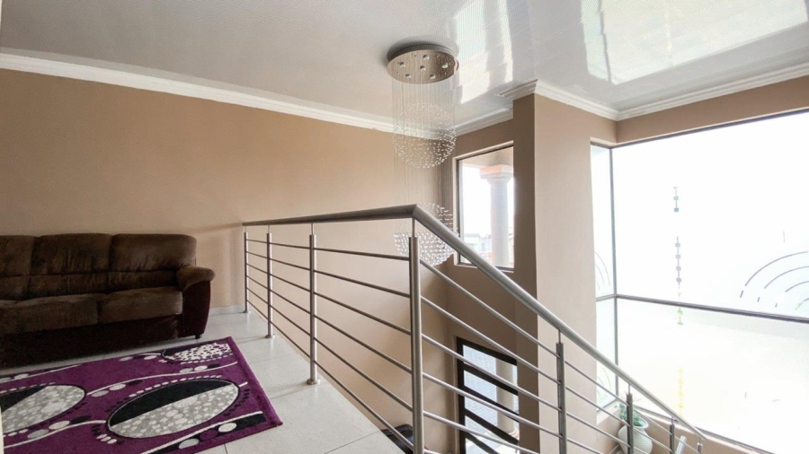 4 Bedroom Property for Sale in The Orchards Gauteng
