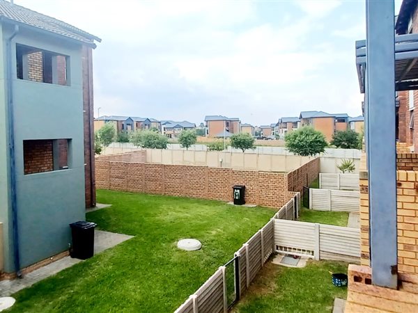 2 Bedroom Property for Sale in Alveda Park Gauteng