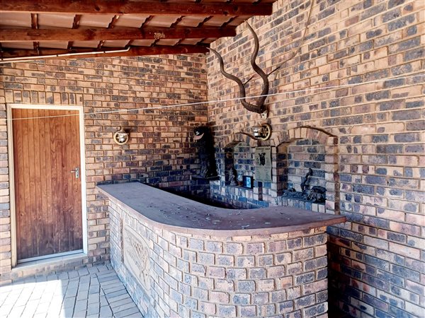 3 Bedroom Property for Sale in Kibler Park Gauteng