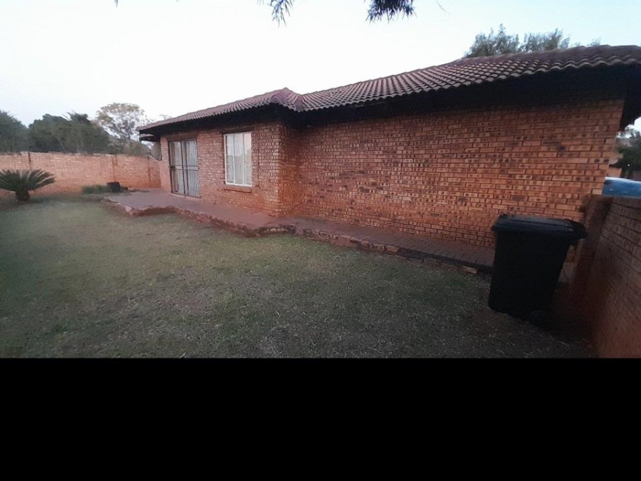 3 Bedroom Property for Sale in Amandasig Gauteng