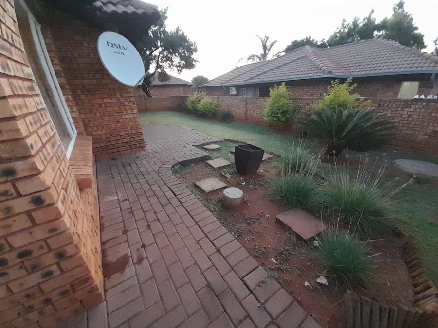 3 Bedroom Property for Sale in Amandasig Gauteng