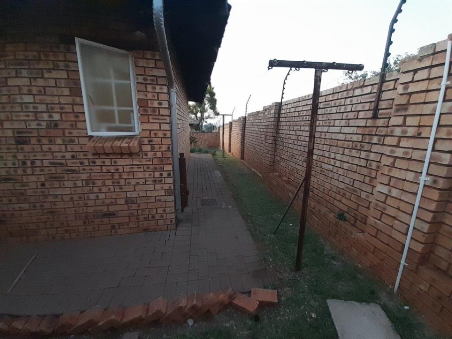 3 Bedroom Property for Sale in Amandasig Gauteng