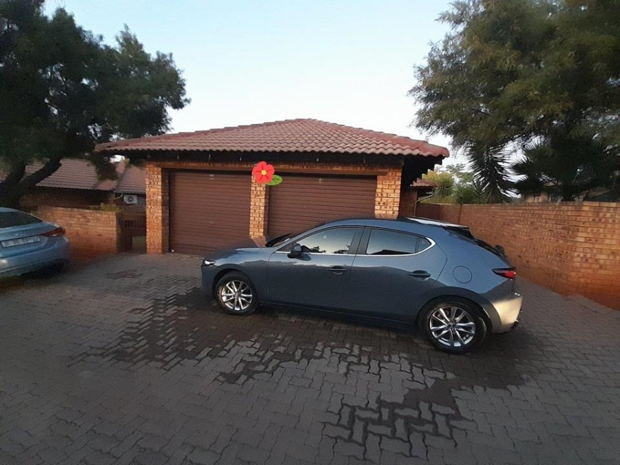 3 Bedroom Property for Sale in Amandasig Gauteng