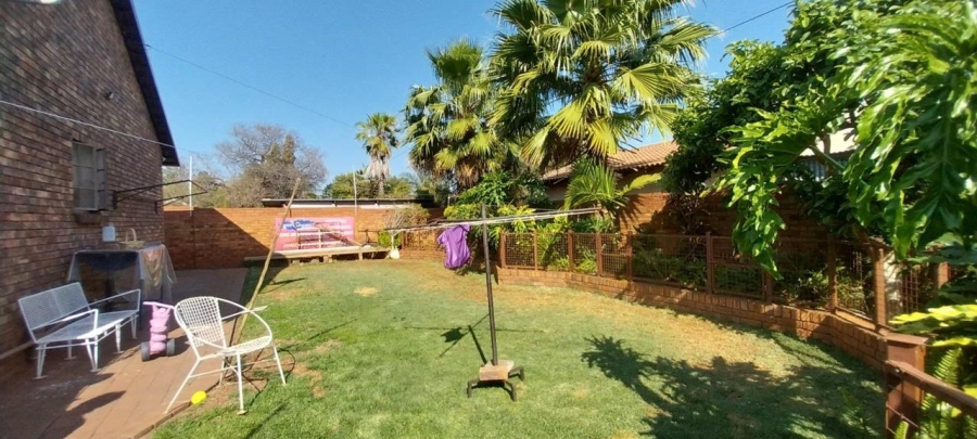 4 Bedroom Property for Sale in Hesteapark Gauteng