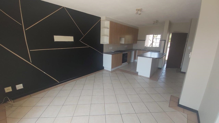 2 Bedroom Property for Sale in The Orchards Gauteng