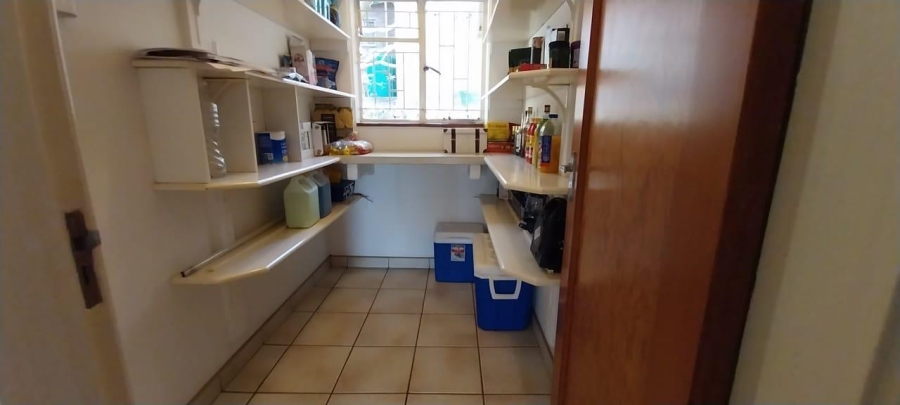 4 Bedroom Property for Sale in Annlin Gauteng