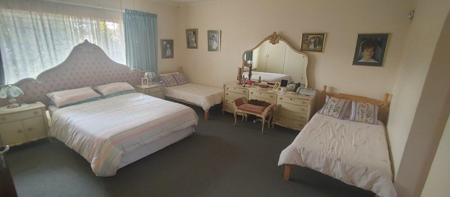 3 Bedroom Property for Sale in Dorandia Gauteng