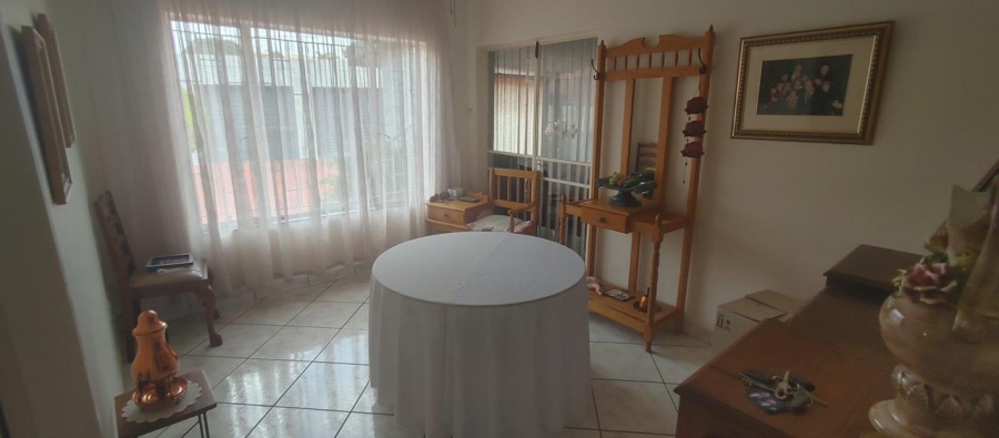 3 Bedroom Property for Sale in Dorandia Gauteng