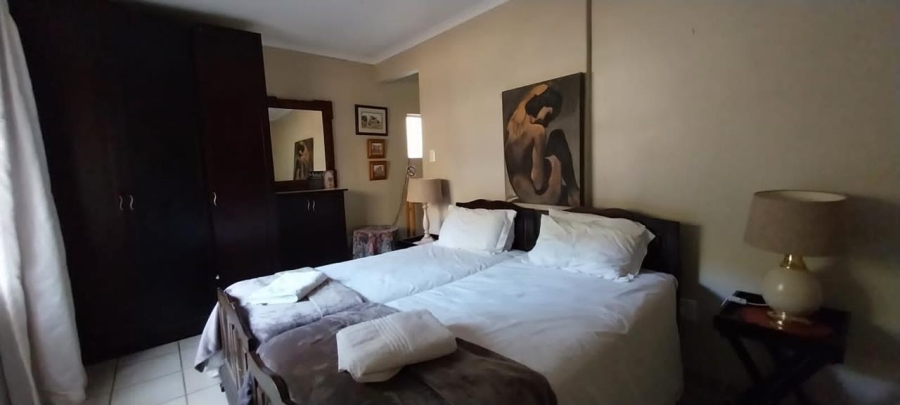 5 Bedroom Property for Sale in Annlin Gauteng