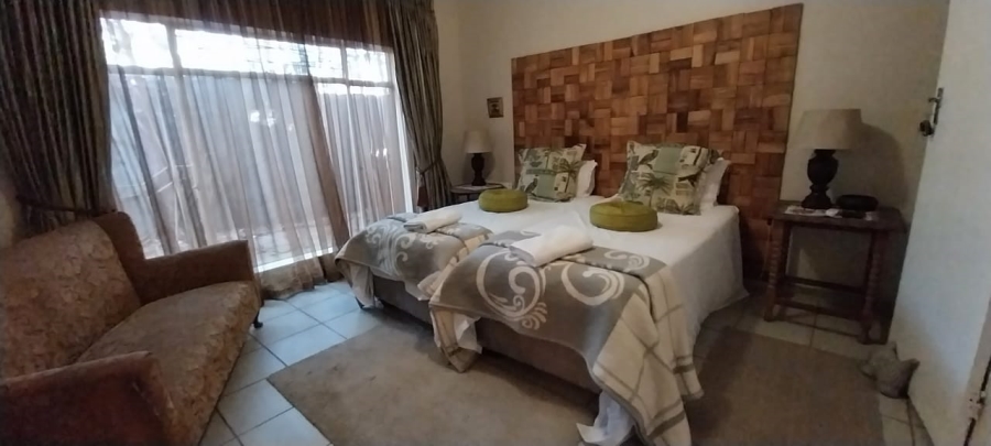 5 Bedroom Property for Sale in Annlin Gauteng