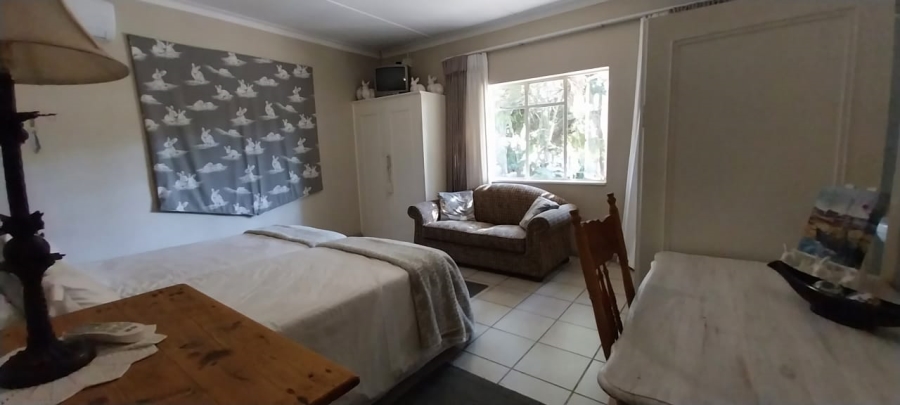 5 Bedroom Property for Sale in Annlin Gauteng