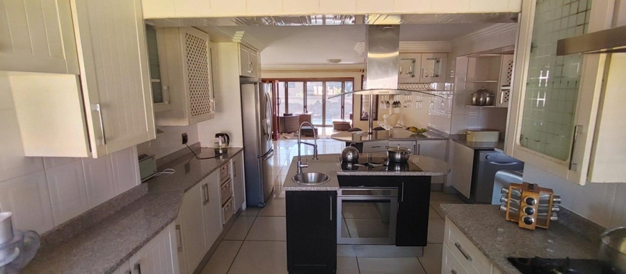 5 Bedroom Property for Sale in Amandasig Gauteng